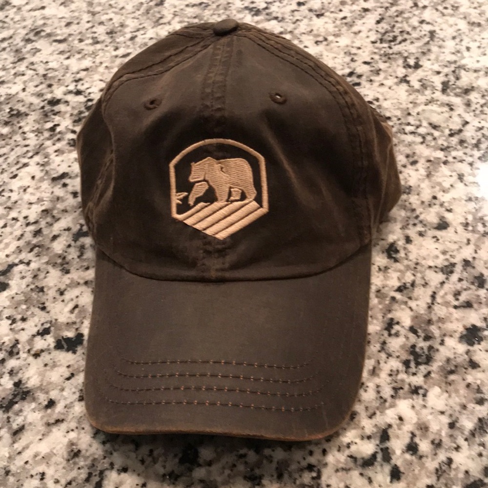 Bear Logo - Normal Brand Hat